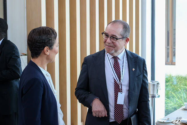 Working Breakfast and High-Level Dialogue with Canada